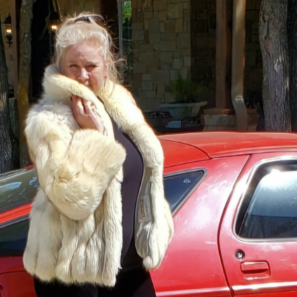 Fox Fur Coat: Ivory Fur with Brown Tips sz M - Picture 7 of 17